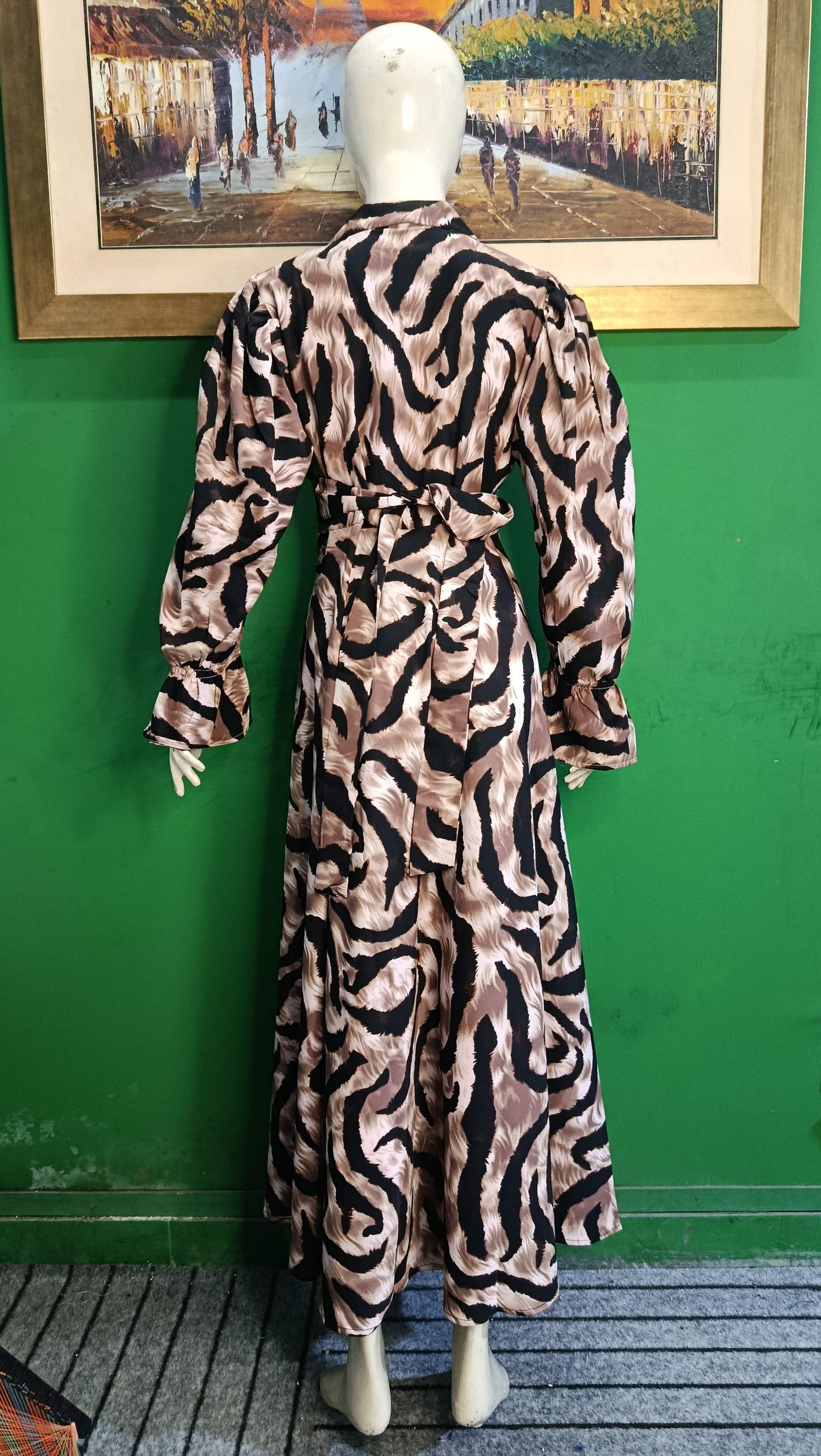 Brown Black Printed Maxi Dress Pakistan – Soft Georgette Fabric | Ameeri Fabric