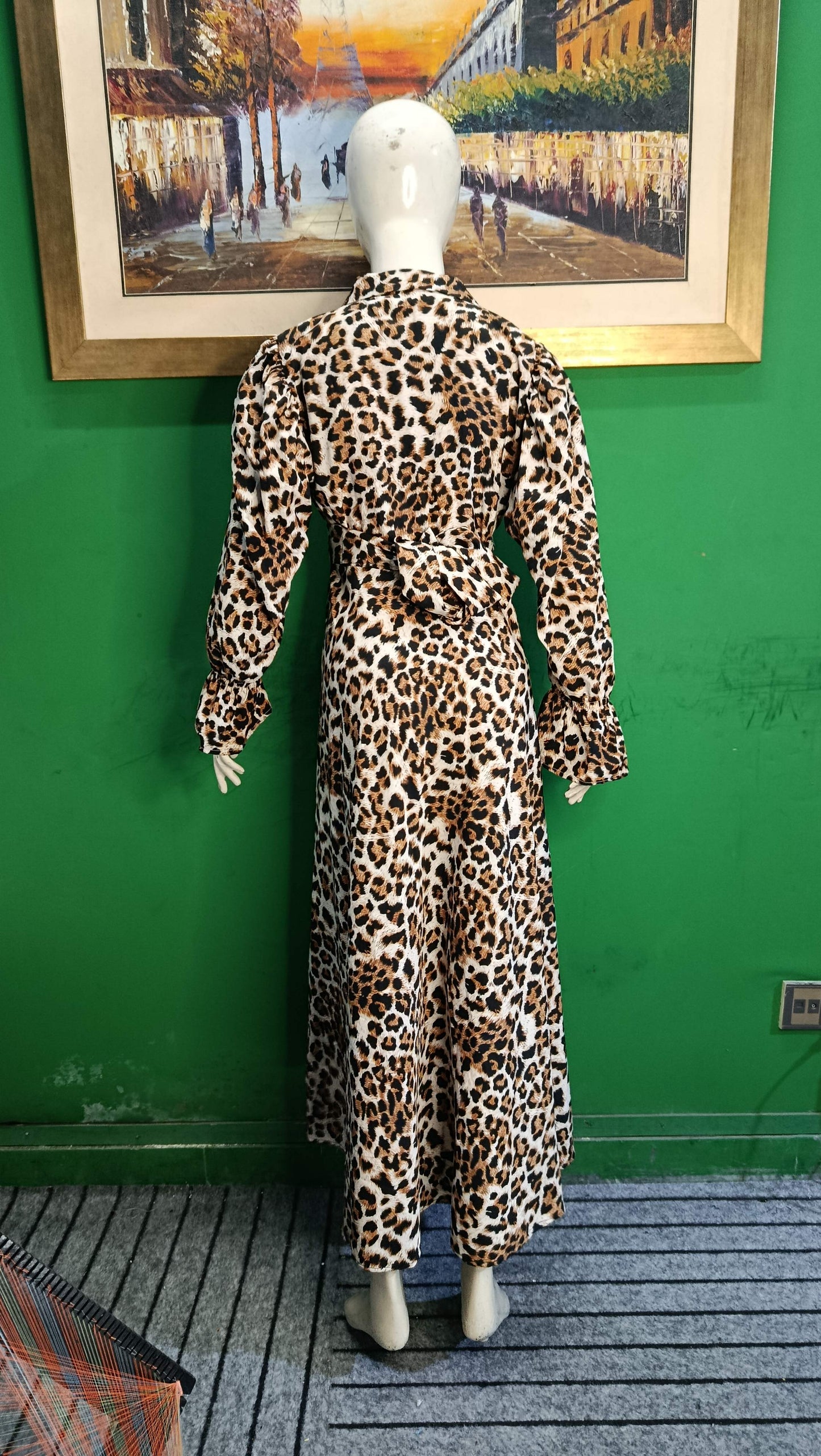 Elegant Leopard Print Long Dress – Soft Fabric