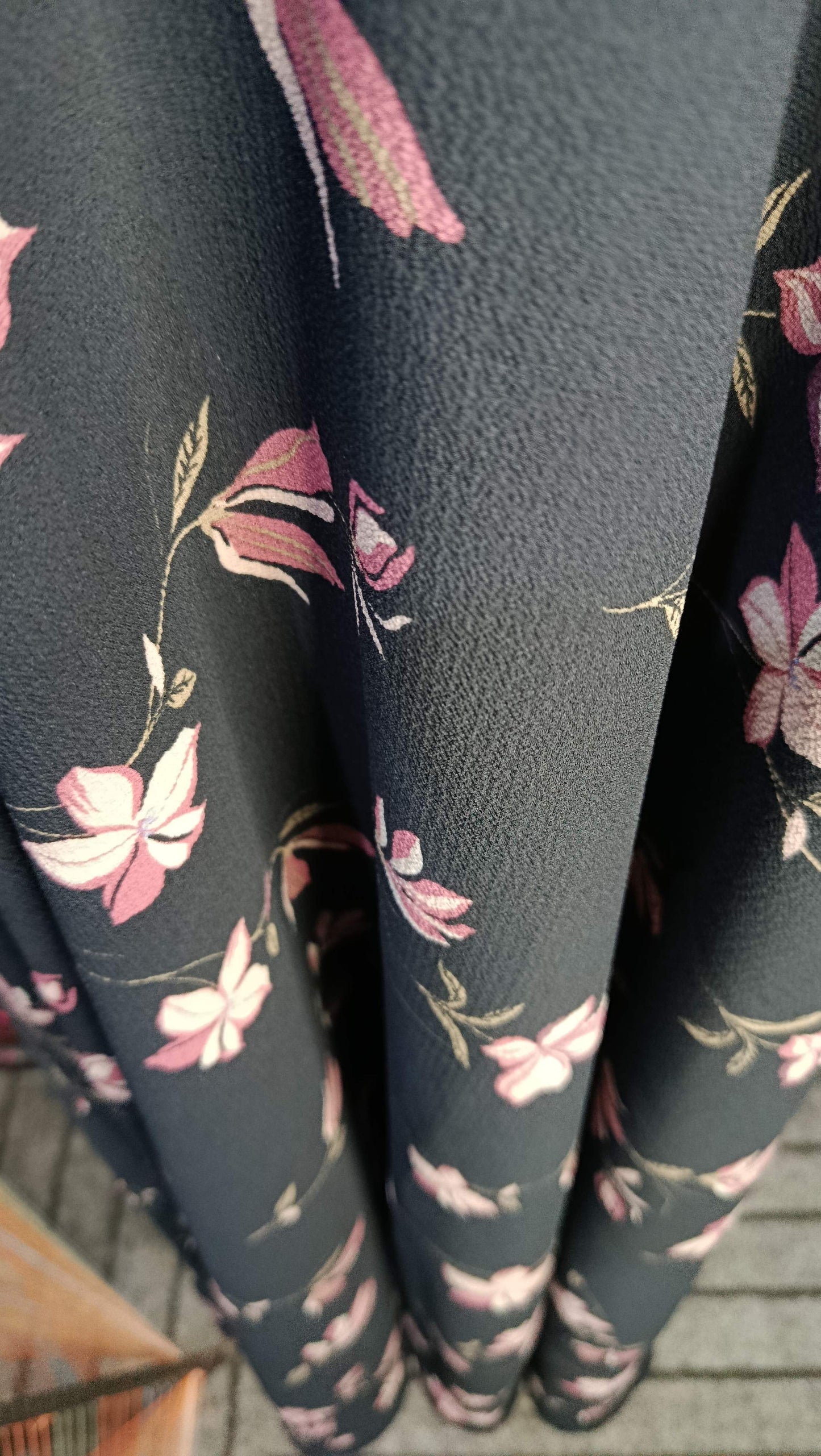 Black pink Floral Maxi Dress Pakistan – Soft Georgette Fabric | Ameeri Fabric