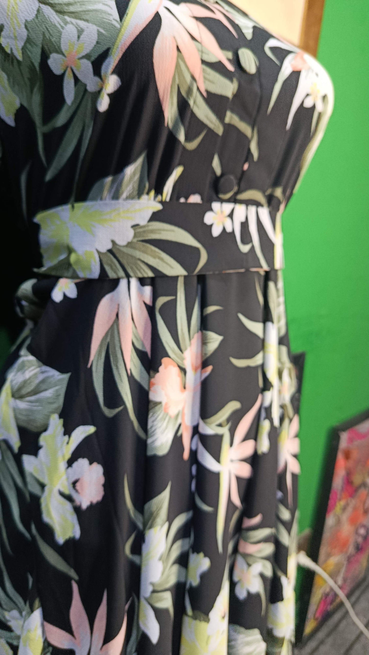 Black pink floral Geometric Maxi Dress Pakistan – Soft Georgette Fabric | Ameeri Fabric