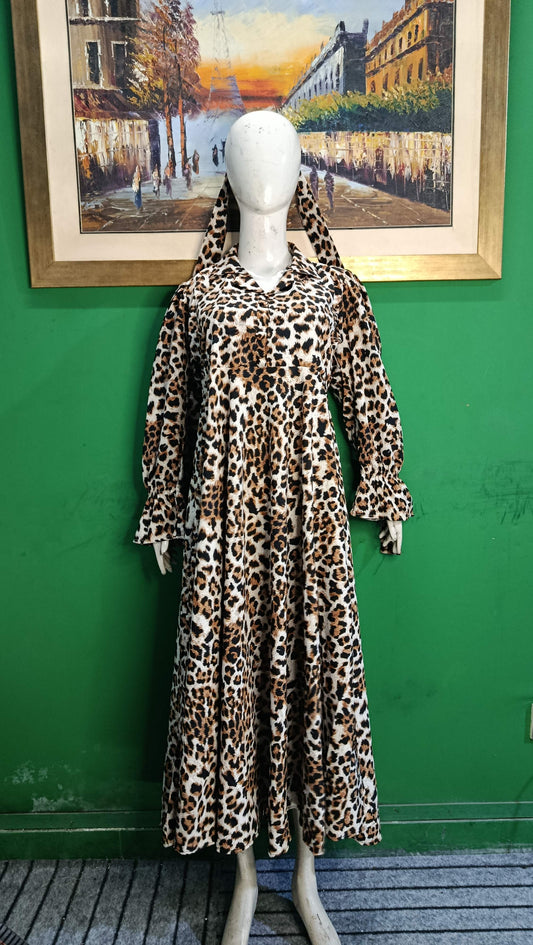 Elegant Leopard Print Long Dress – Soft Fabric